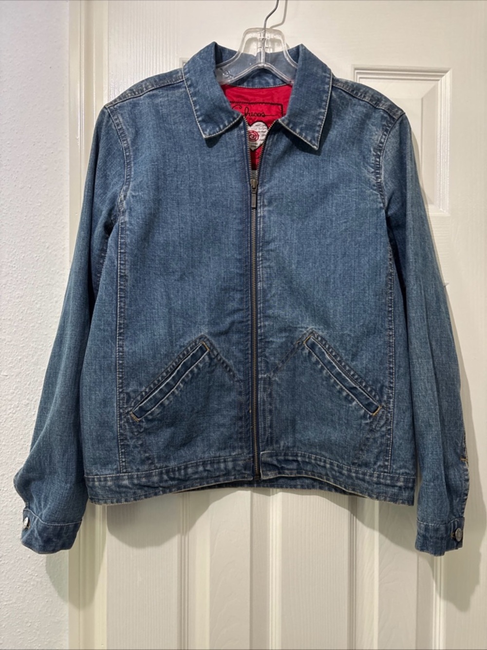 Chico's Denim Jacket with Colorful Parrot Embroidery Beaded Artsy Retro Boho - Picture 2 of 6